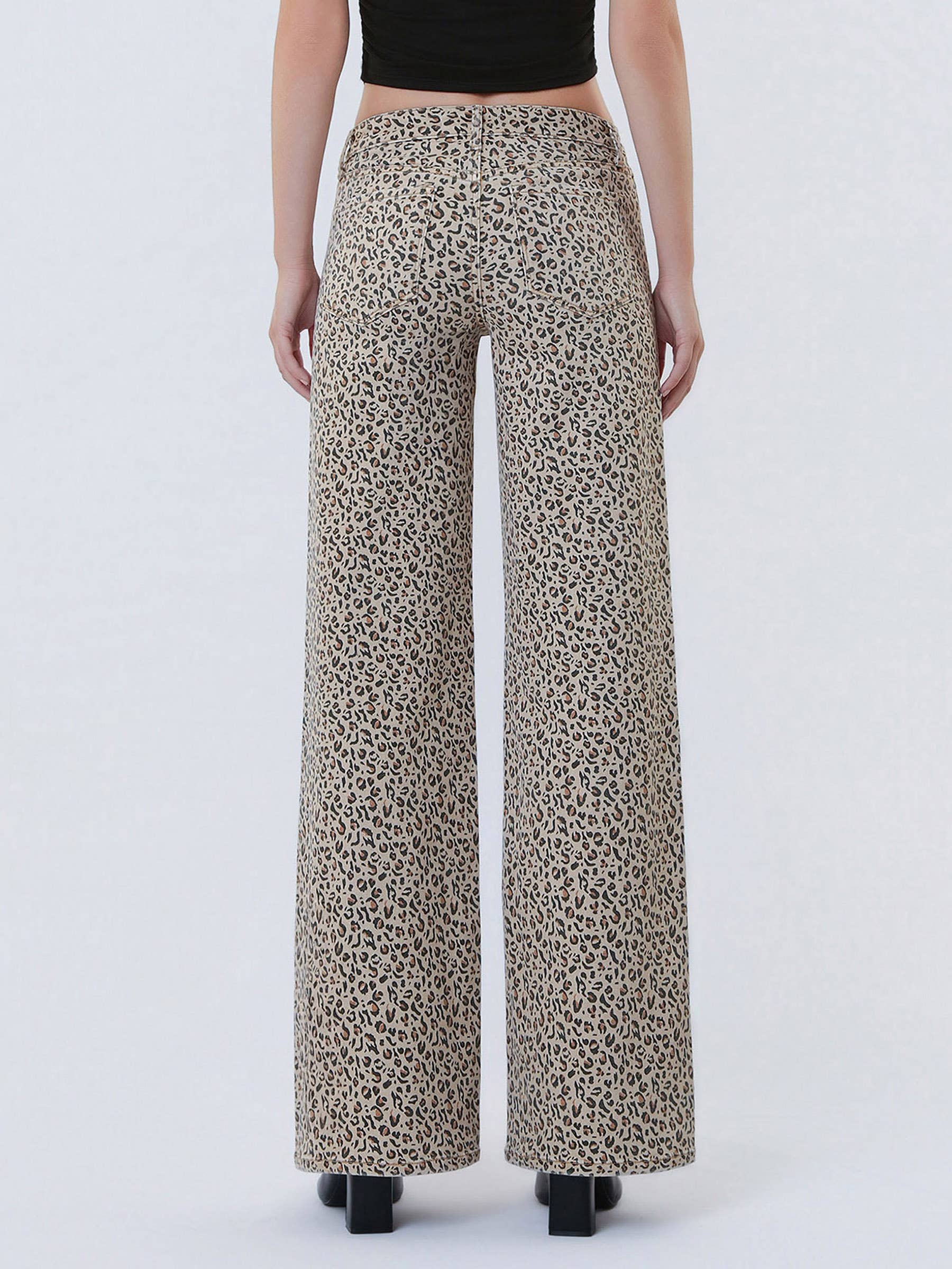 MID RISE FULL LENGTH LEOPARD PRINT WIDE LEG JEANS