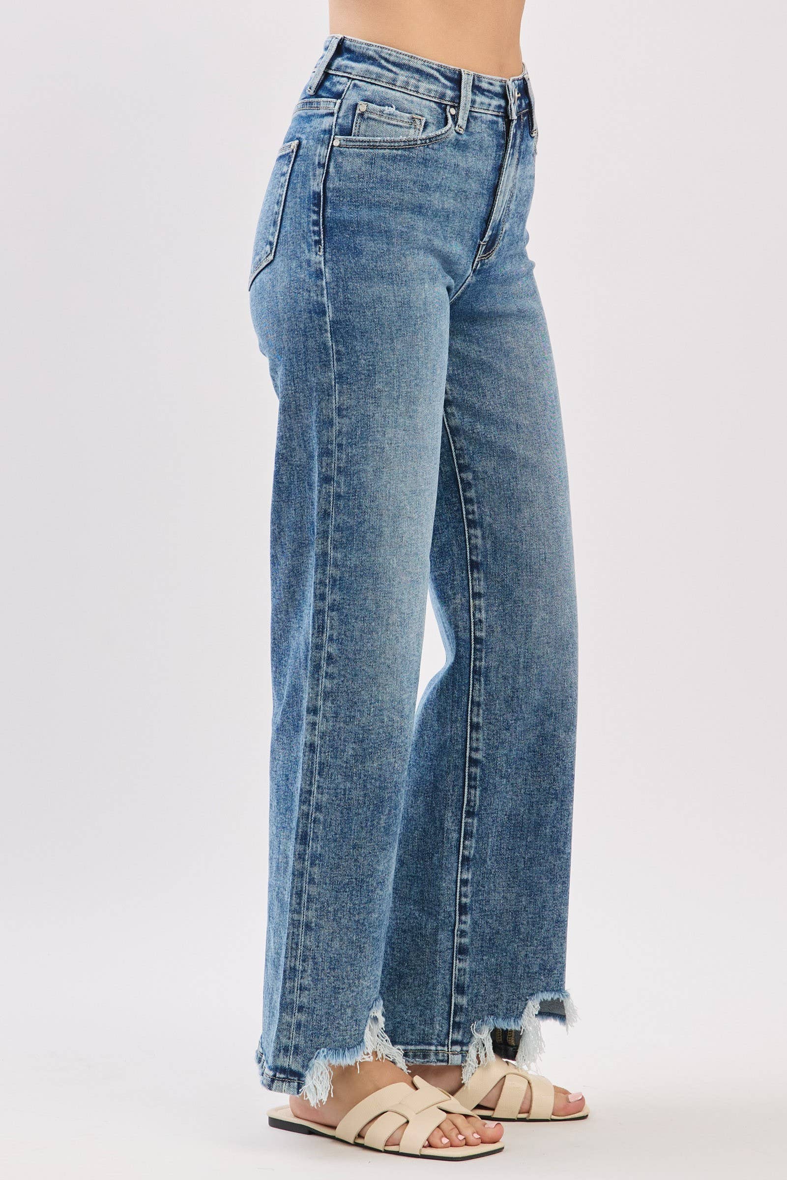 MA HIGH RISE SLIM WIDE LEG W/ DESTROYED HEM JEANS