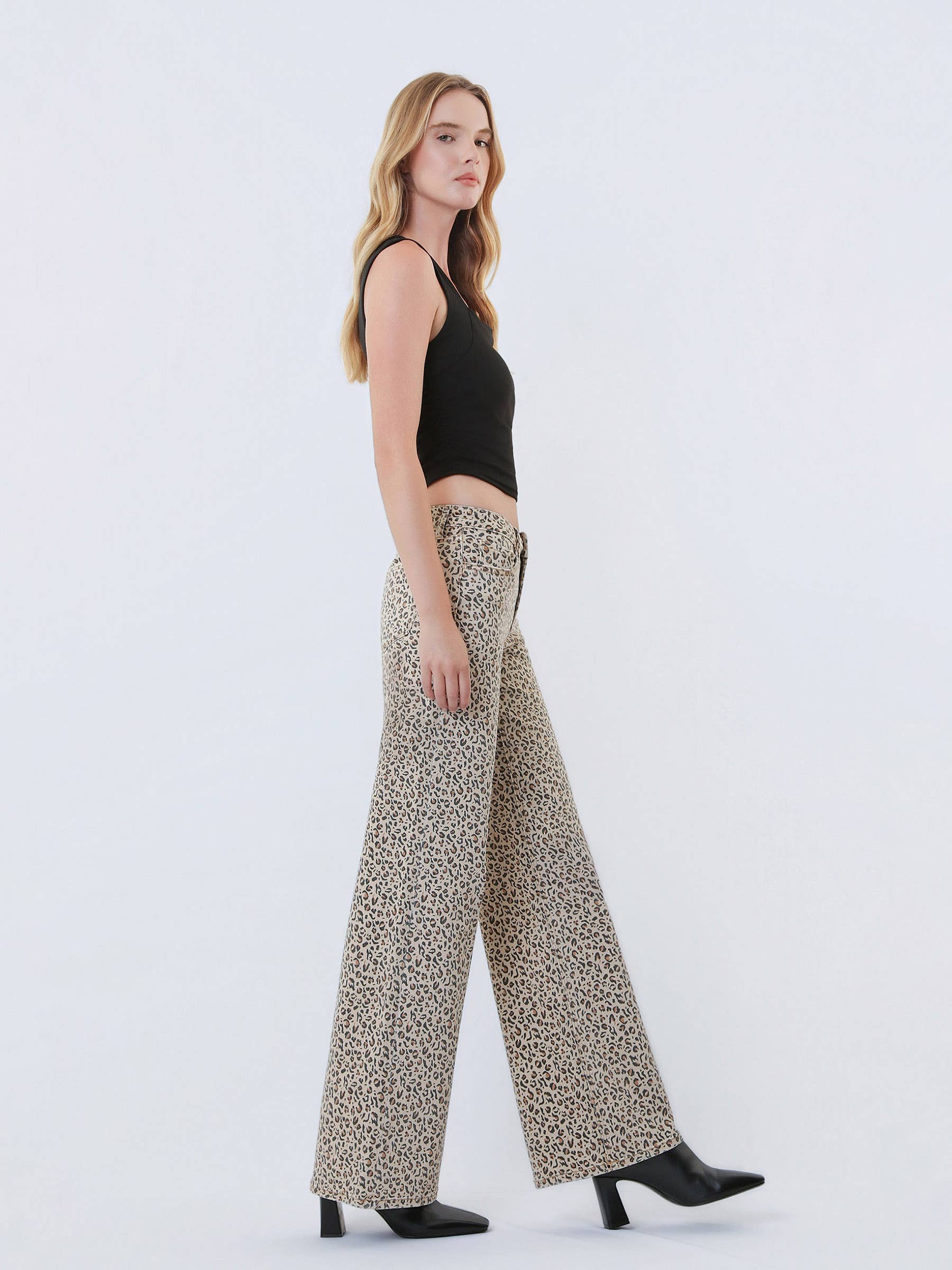 MID RISE FULL LENGTH LEOPARD PRINT WIDE LEG JEANS