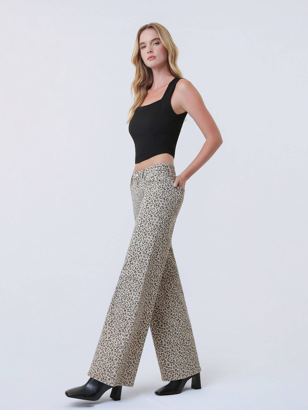 MID RISE FULL LENGTH LEOPARD PRINT WIDE LEG JEANS