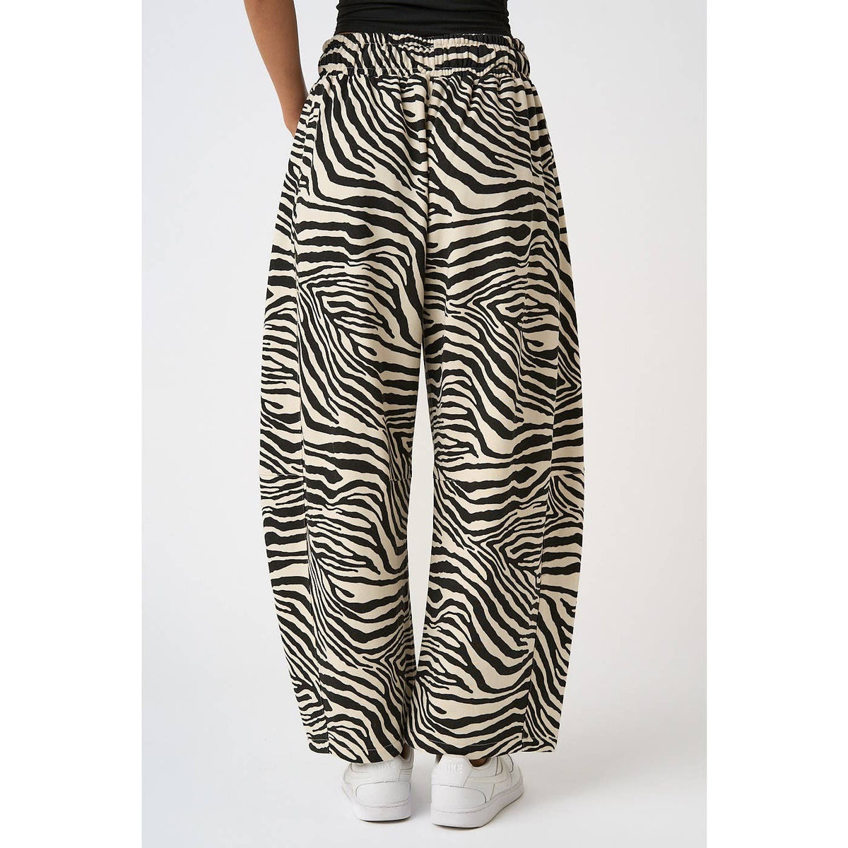 ZEBRA PRINT PULL-ON BARREL LEG PANTS