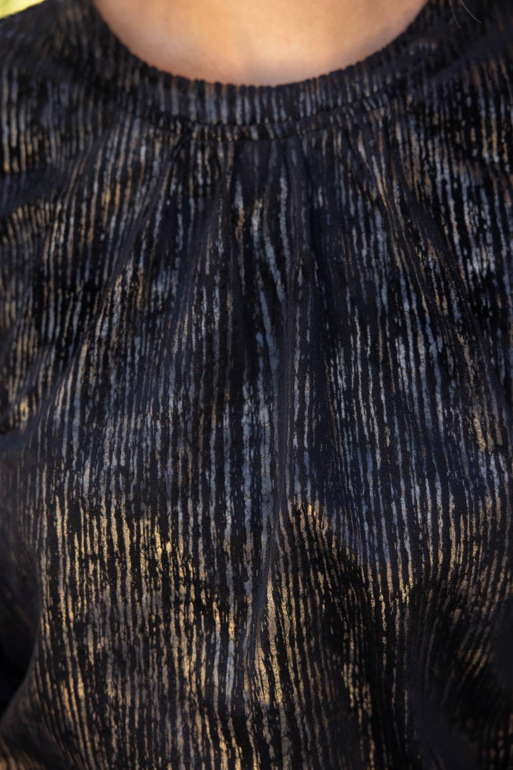 Textured Feathered Sleeve Metallic Stripe Top