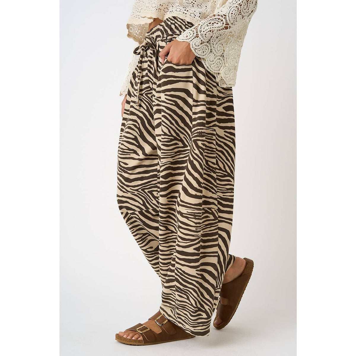 ZEBRA PRINT PULL-ON BARREL LEG PANTS