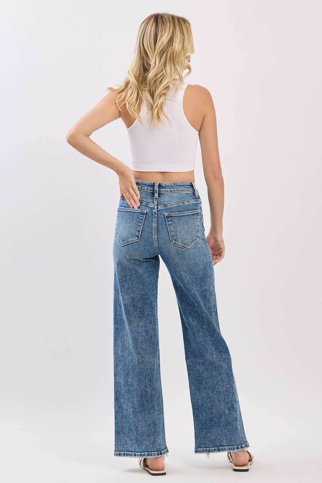 MA HIGH RISE SLIM WIDE LEG W/ DESTROYED HEM JEANS