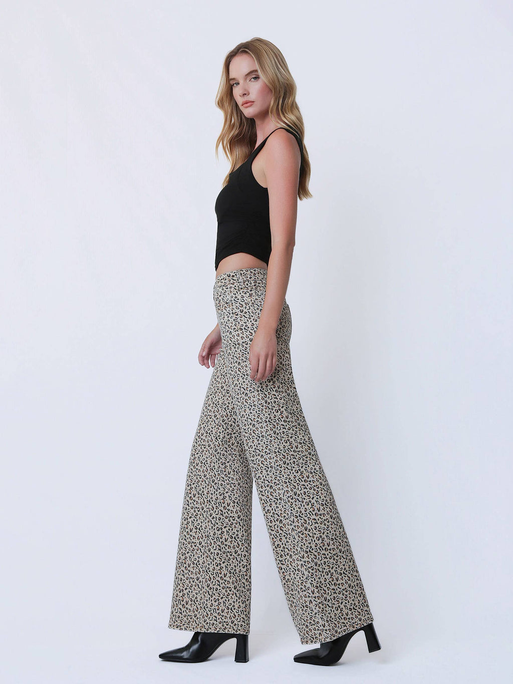 MID RISE FULL LENGTH LEOPARD PRINT WIDE LEG JEANS