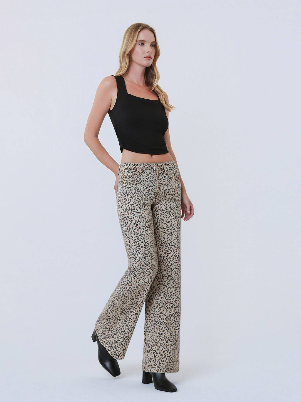MID RISE FULL LENGTH LEOPARD PRINT WIDE LEG JEANS