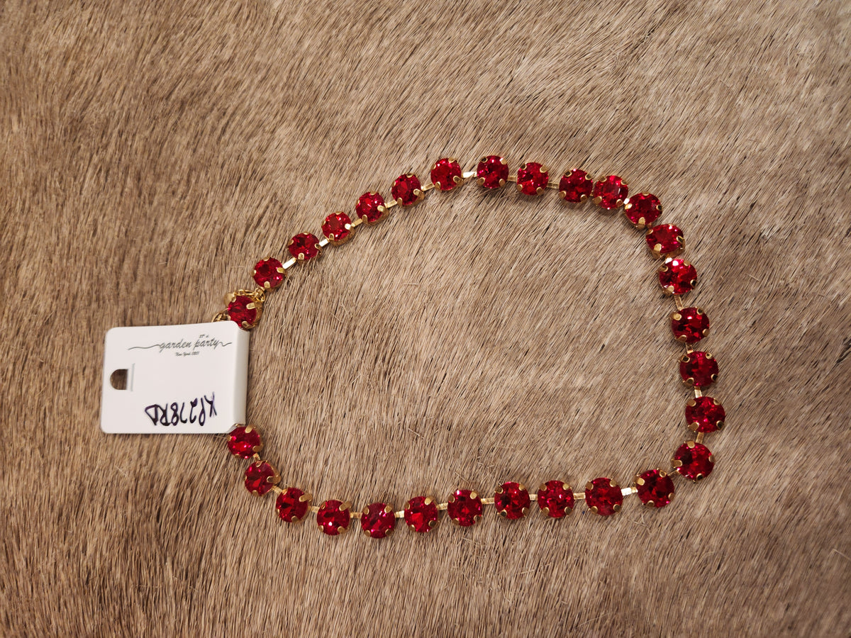 RED CRYSTAL NECKLACE