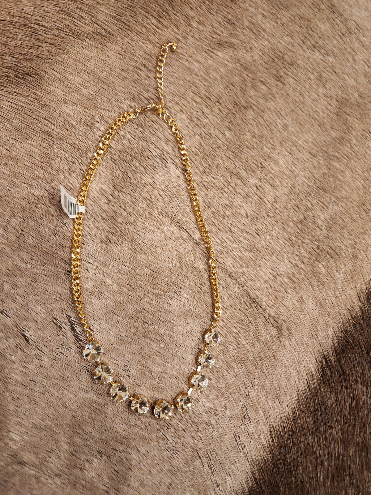 CRYSTAL NECKLACE