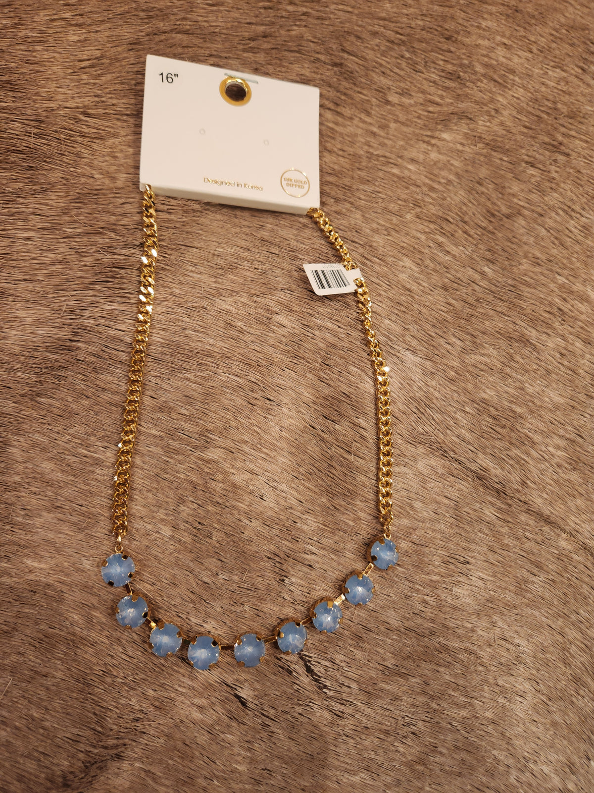 LIGHT BLUE CRYSTAL NECKLACE