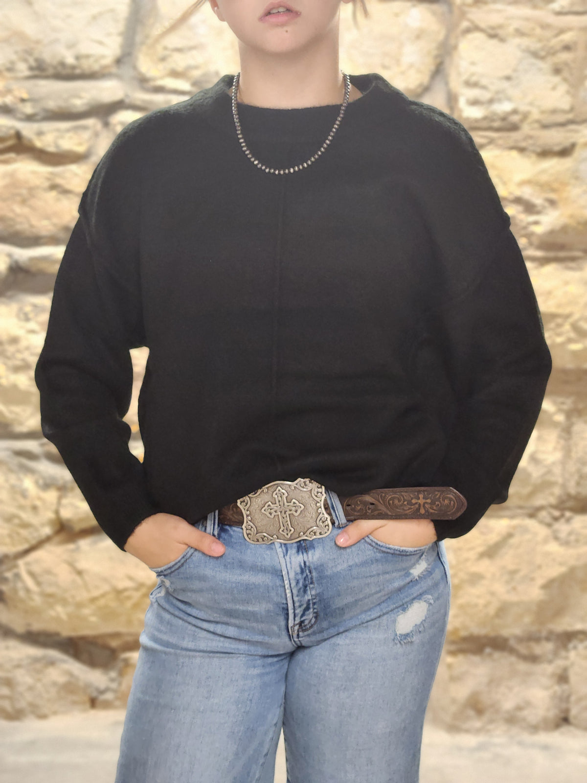 LONG SLEEVE SWEATER