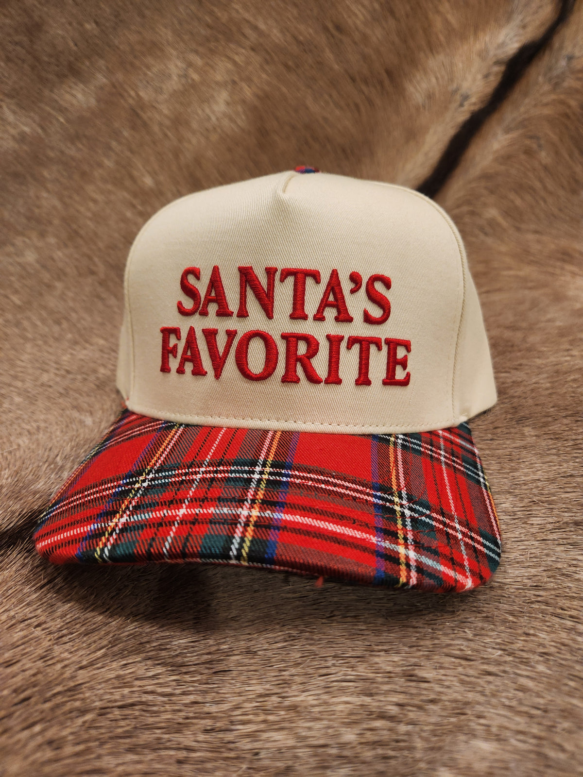SANTA'S FAVORITE HAT